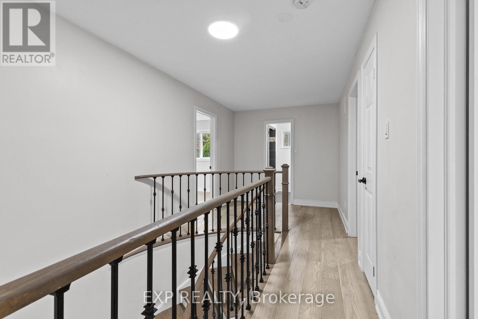 7 Macdermott Drive, Ajax, Ontario  L1T 3S7 - Photo 9 - E12461490