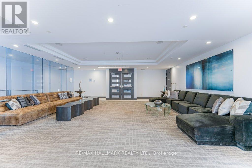 1220 - 9471 Yonge Street, Richmond Hill, Ontario  L4C 0Z5 - Photo 19 - N12461541