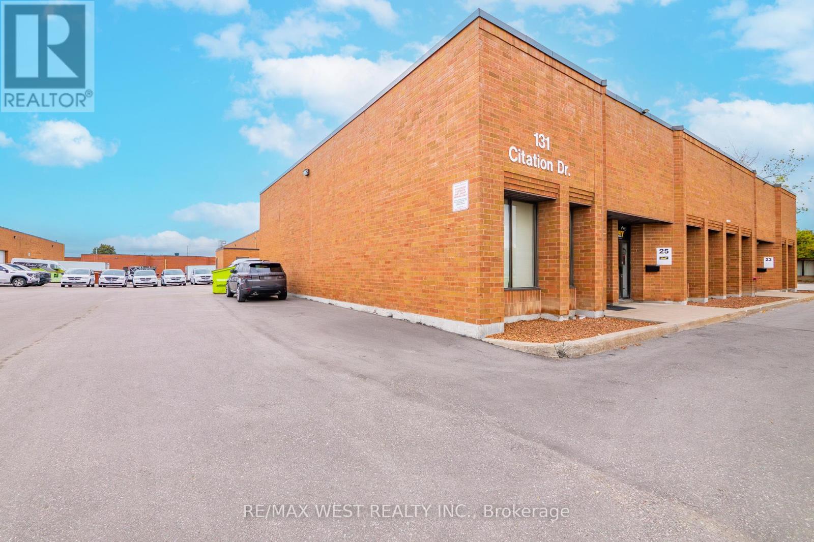26 - 131 Citation Drive, Vaughan, Ontario  L4K 2R3 - Photo 35 - N12461567