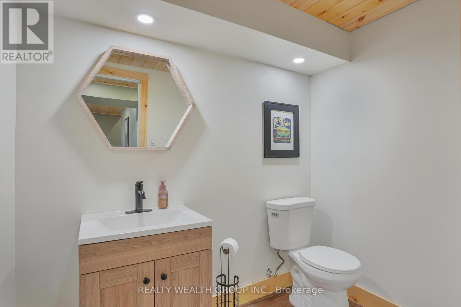 684 Mitchell Road, Madawaska Valley, Ontario  K0J 1B0 - Photo 14 - X12274795