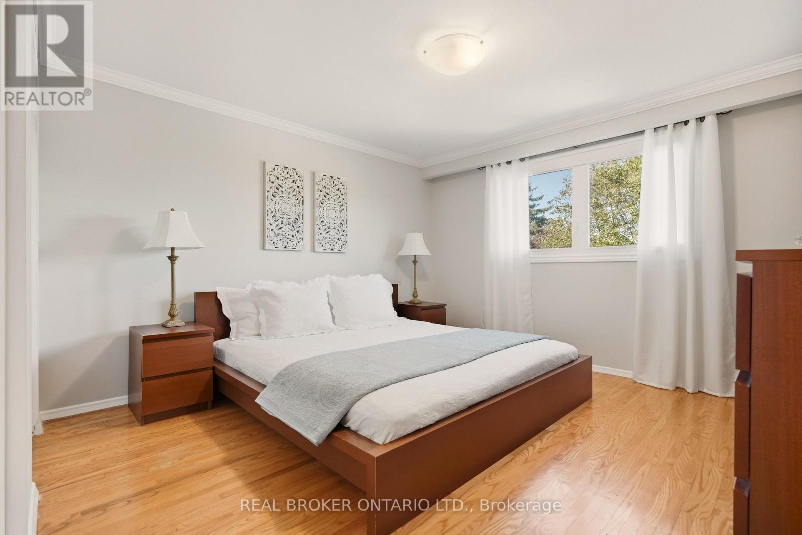 33 Porter Crescent, Barrie, Ontario  L4M 5H8 - Photo 22 - S12461533
