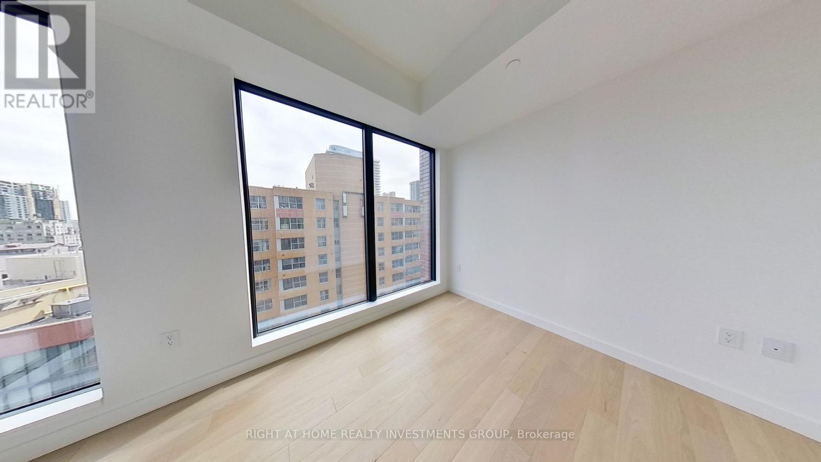 1010 - 2a Church Street, Toronto, Ontario  M5E 0E1 - Photo 12 - C12361295