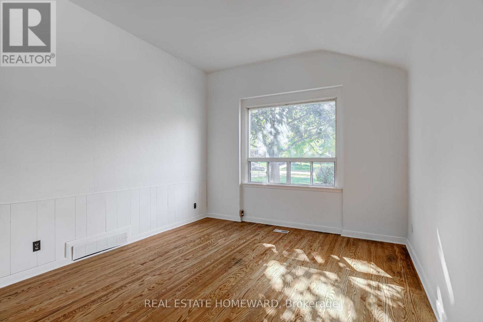 80 Wantanopa Crescent, Toronto, Ontario  M1H 2B4 - Photo 3 - E12461101