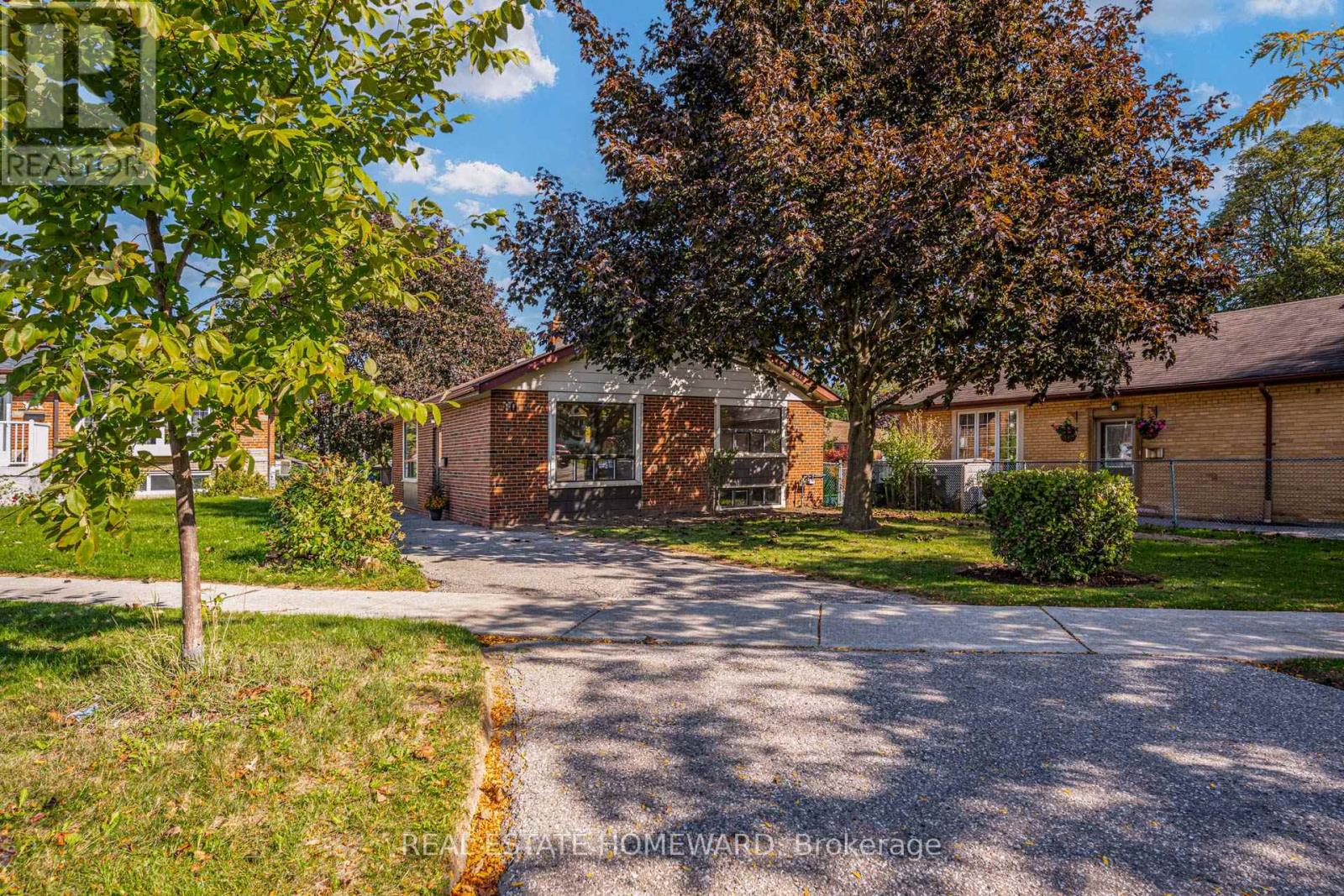 80 Wantanopa Crescent, Toronto, Ontario  M1H 2B4 - Photo 19 - E12461101