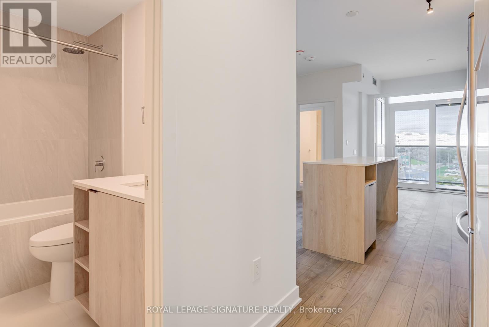314 - 1007 The Queensway Avenue, Toronto, Ontario  M8Z 0H4 - Photo 11 - W12458134