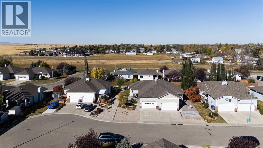 22 Skyline Mews, Claresholm, Alberta  T0L 0T0 - Photo 6 - A2264329