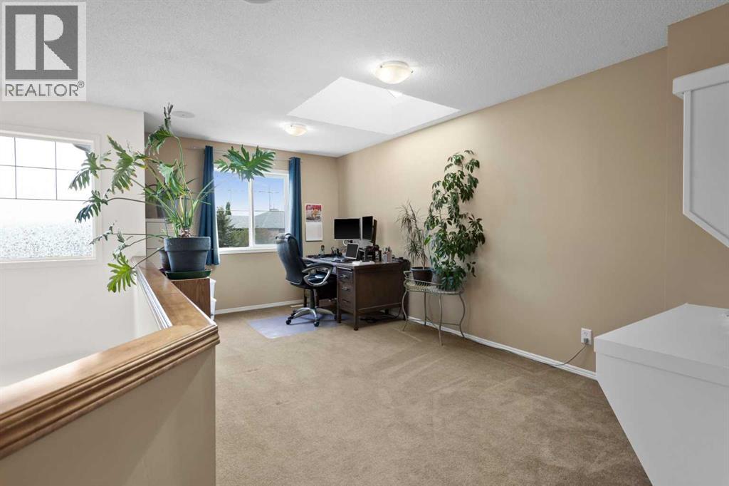 72 Tuscany Ridge Crescent Nw, Calgary, Alberta  T3L 3C7 - Photo 40 - A2263016