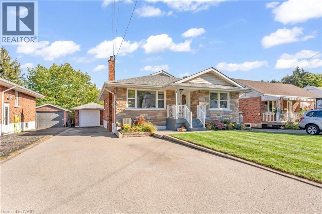 75 Cloverdale Avenue, Hamilton, Ontario  L8K 4M2 - Photo 2 - 40778736