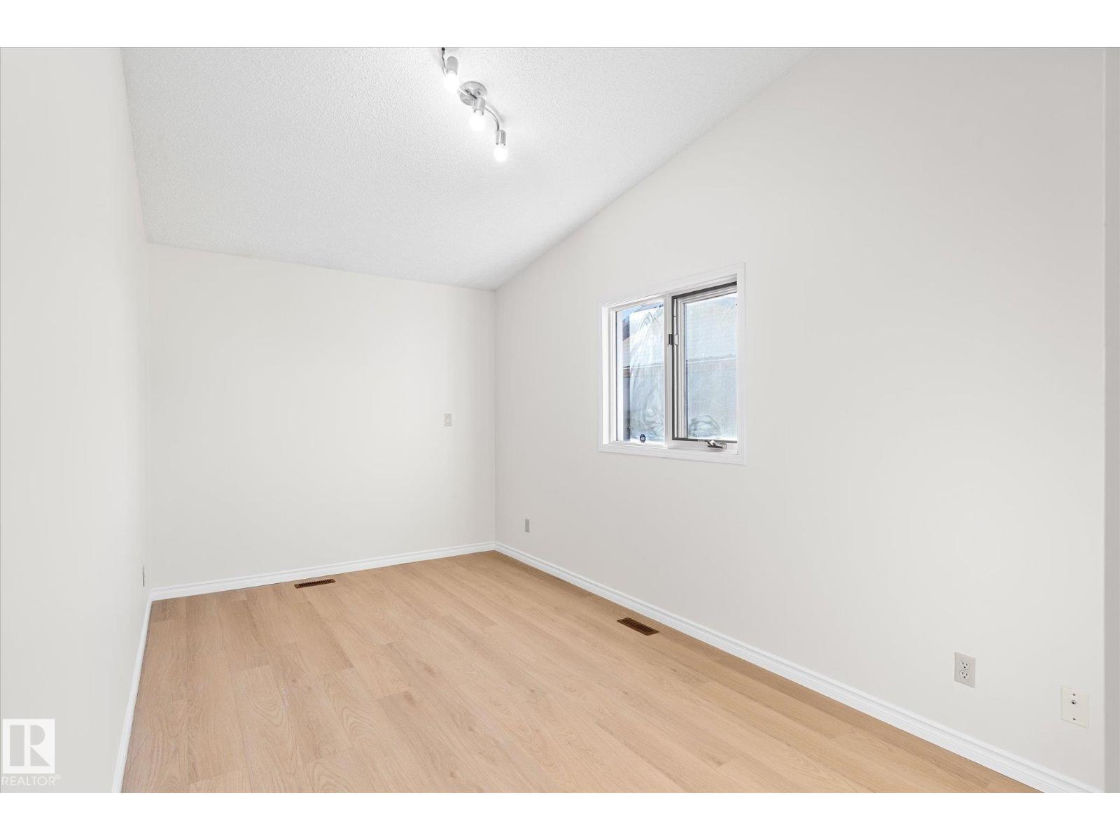 4632 126 Avenue Nw, Edmonton, Alberta  T5A 4K9 - Photo 27 - E4462043