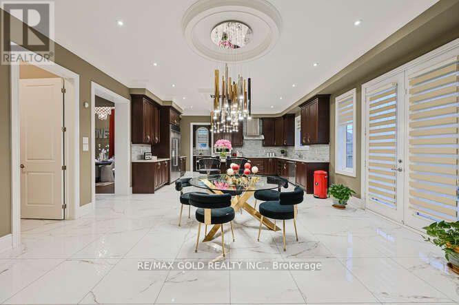 26 Adonis Close, Brampton (Toronto Gore Rural Estate), Ontario  L6P 4K4 - Photo 11 - W12461495