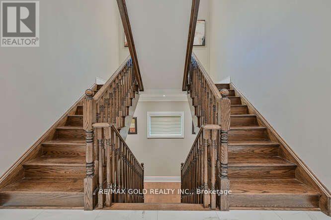 26 Adonis Close, Brampton (Toronto Gore Rural Estate), Ontario  L6P 4K4 - Photo 16 - W12461495