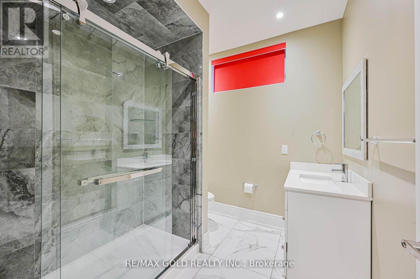 26 Adonis Close, Brampton (Toronto Gore Rural Estate), Ontario  L6P 4K4 - Photo 43 - W12461495
