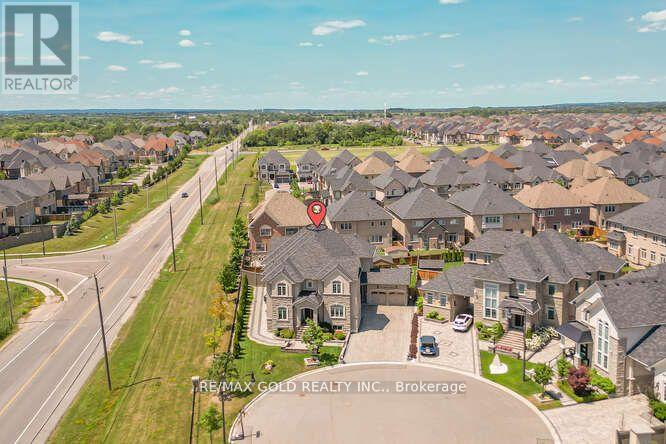 26 Adonis Close, Brampton (Toronto Gore Rural Estate), Ontario  L6P 4K4 - Photo 47 - W12461495