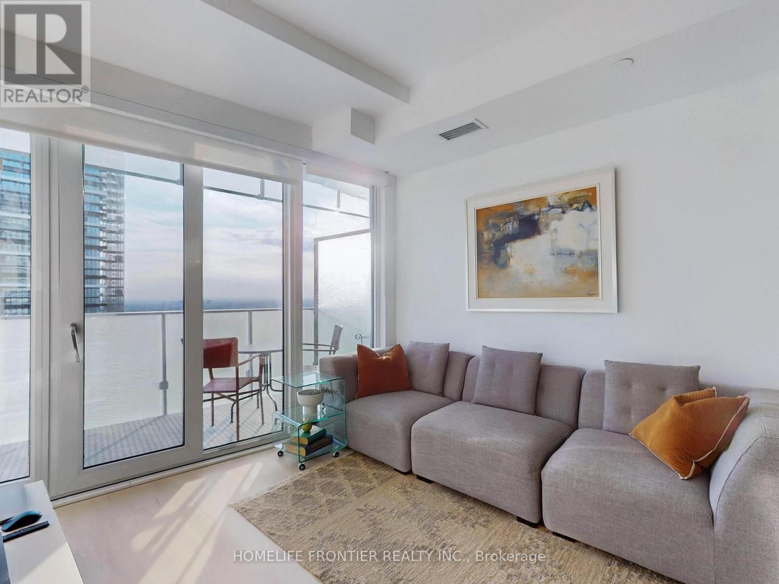 4506 - 3900 Confederation Parkway, Mississauga, Ontario  L5B 0M3 - Photo 6 - W12461525
