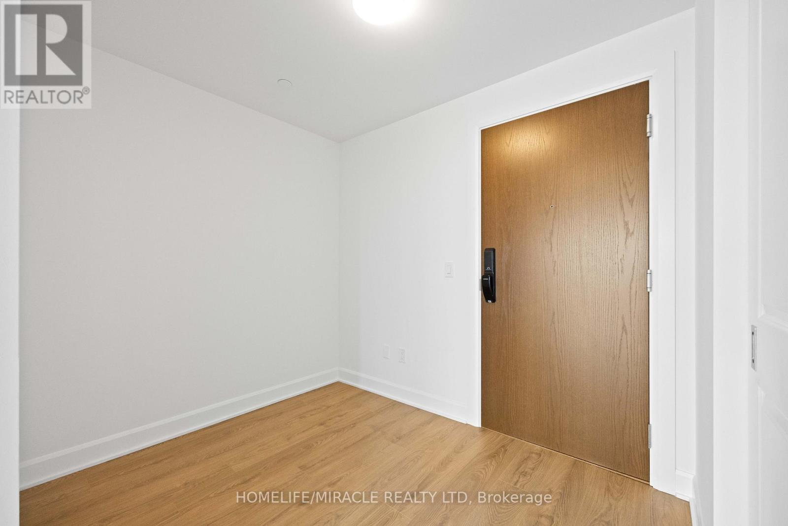 1108 - 3240 William Coltson Avenue, Oakville, Ontario  L6H 8C8 - Photo 19 - W12461528