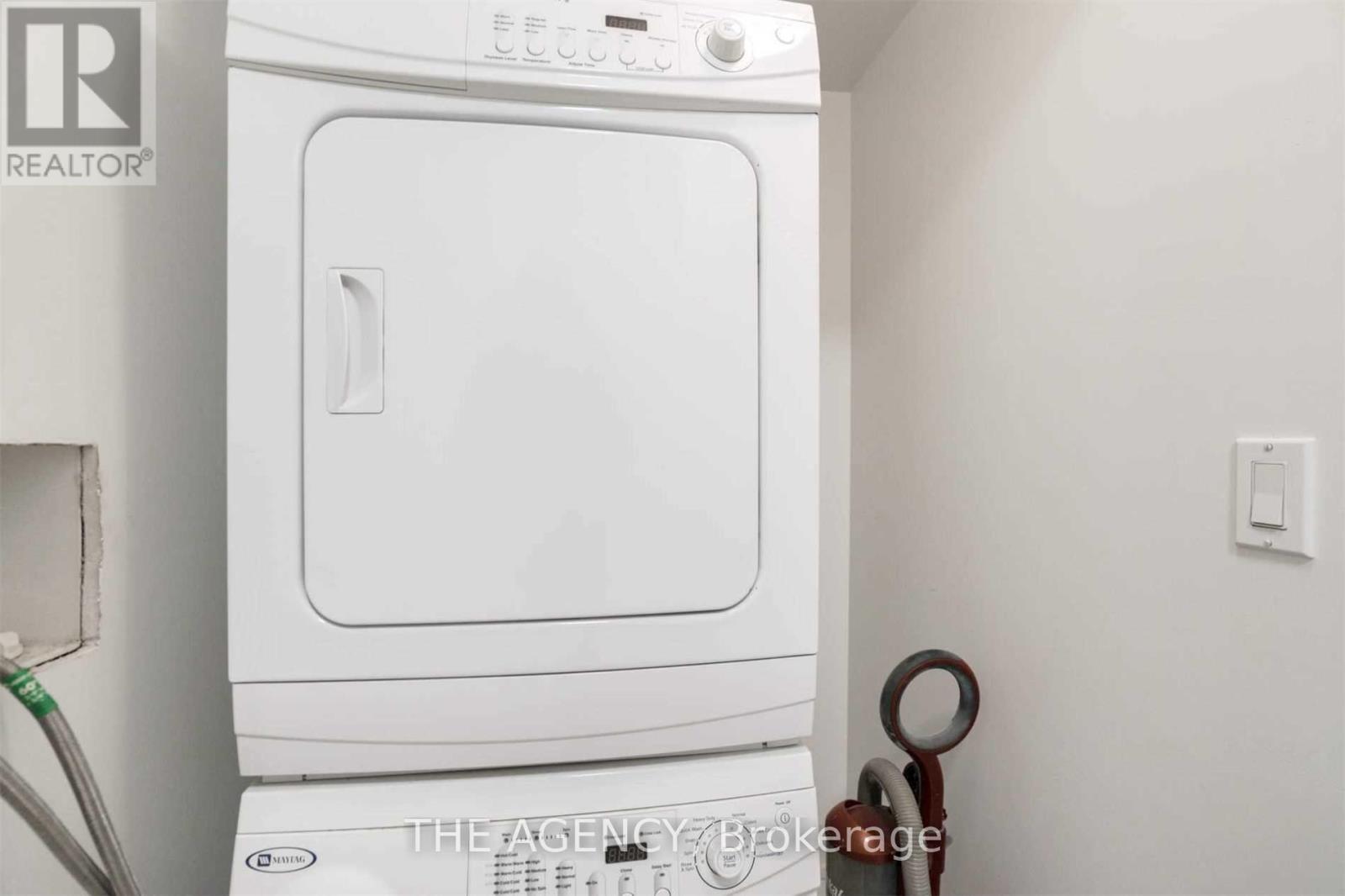 1101 - 1070 Sheppard Avenue W, Toronto, Ontario  M3J 0G8 - Photo 8 - W12461537