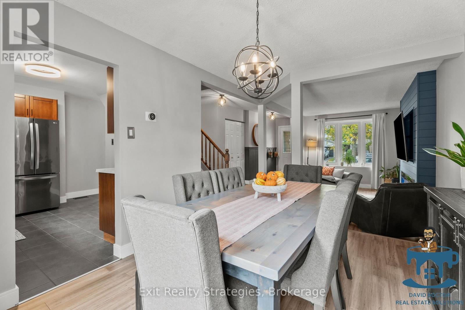 95 Memorial Avenue, Hamilton, Ontario  L8G 4C6 - Photo 10 - X12461597
