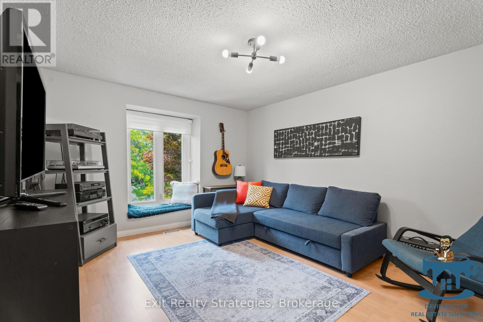 95 Memorial Avenue, Hamilton, Ontario  L8G 4C6 - Photo 20 - X12461597