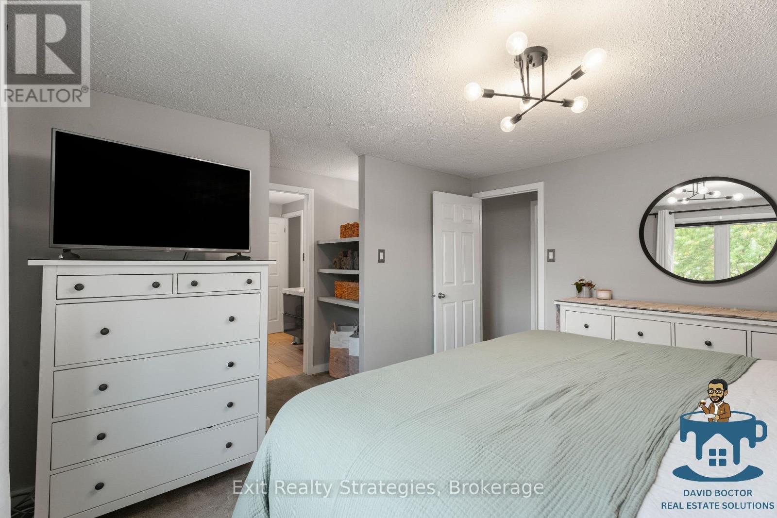 95 Memorial Avenue, Hamilton, Ontario  L8G 4C6 - Photo 21 - X12461597