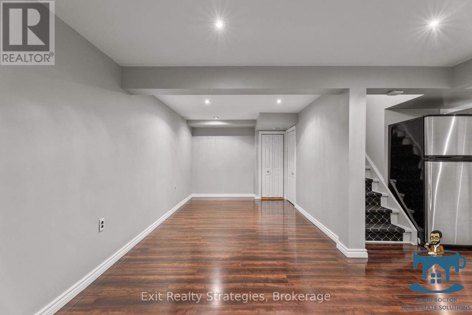 95 Memorial Avenue, Hamilton, Ontario  L8G 4C6 - Photo 25 - X12461597