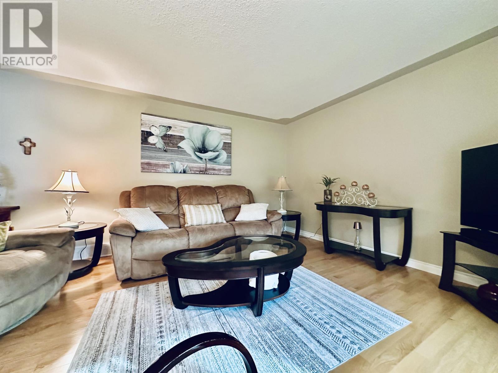 429 Cartier Ct, Thunder Bay, Ontario  P7E 6A9 - Photo 12 - TB253210
