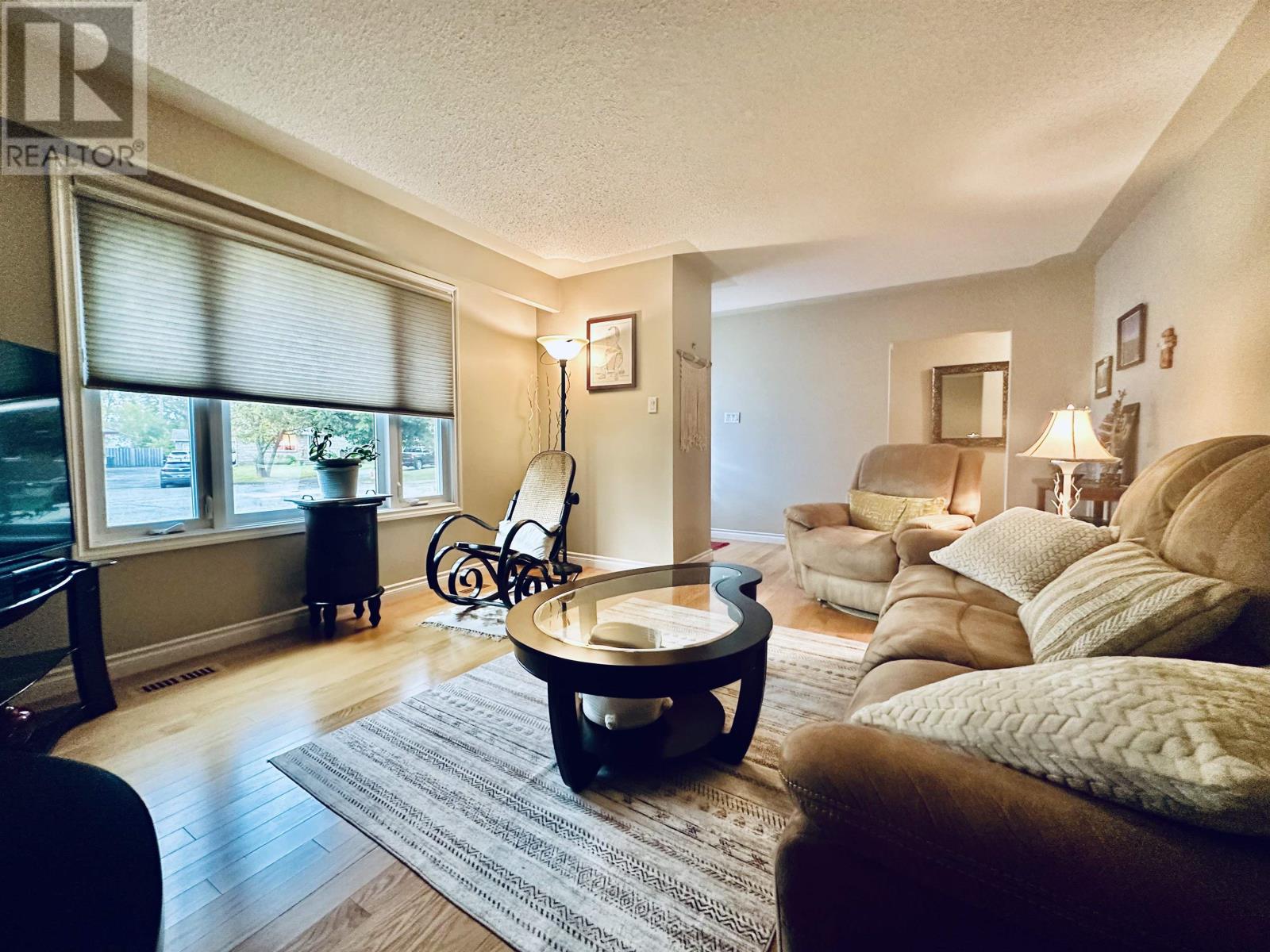 429 Cartier Ct, Thunder Bay, Ontario  P7E 6A9 - Photo 11 - TB253210