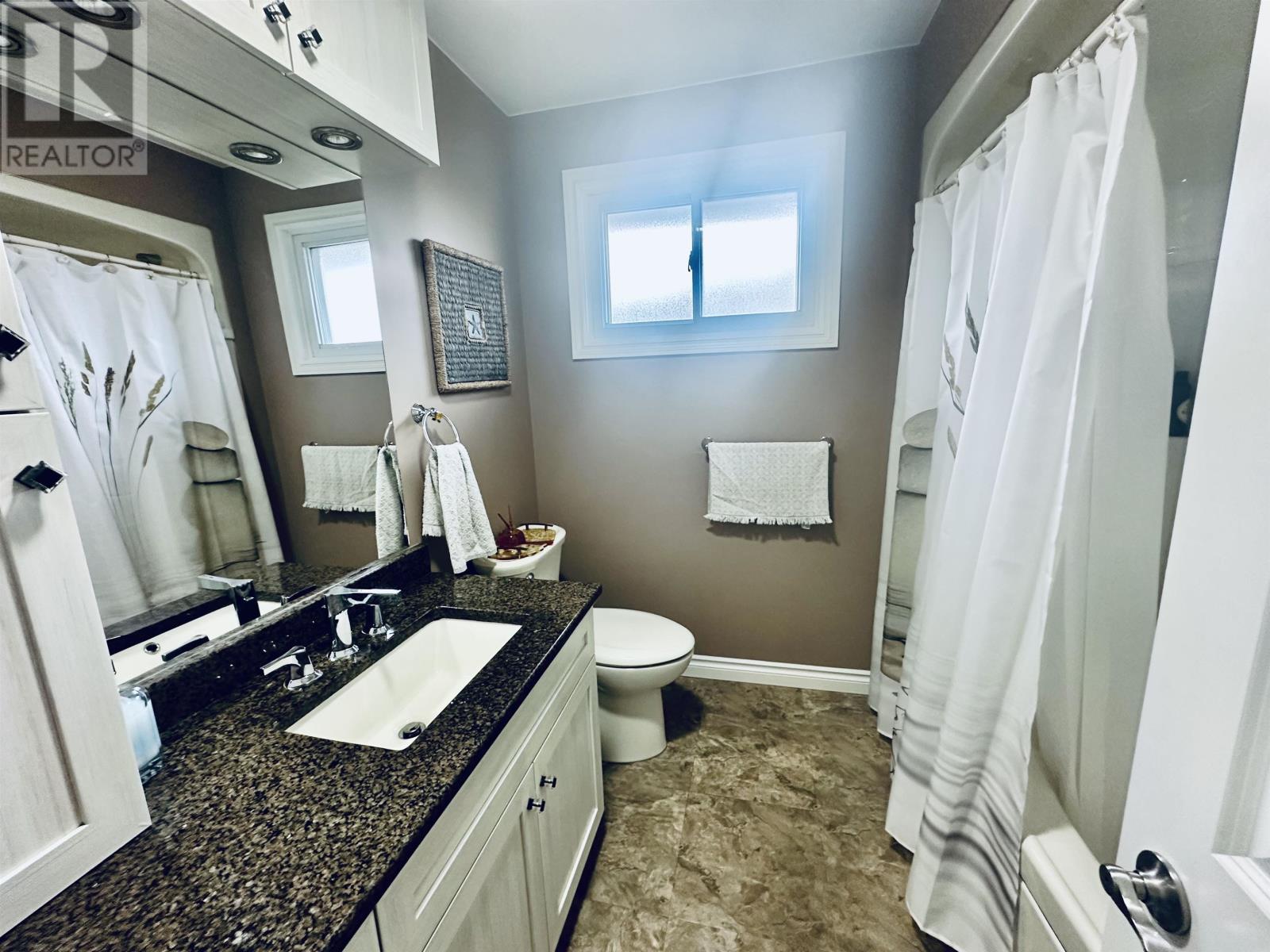 429 Cartier Ct, Thunder Bay, Ontario  P7E 6A9 - Photo 25 - TB253210