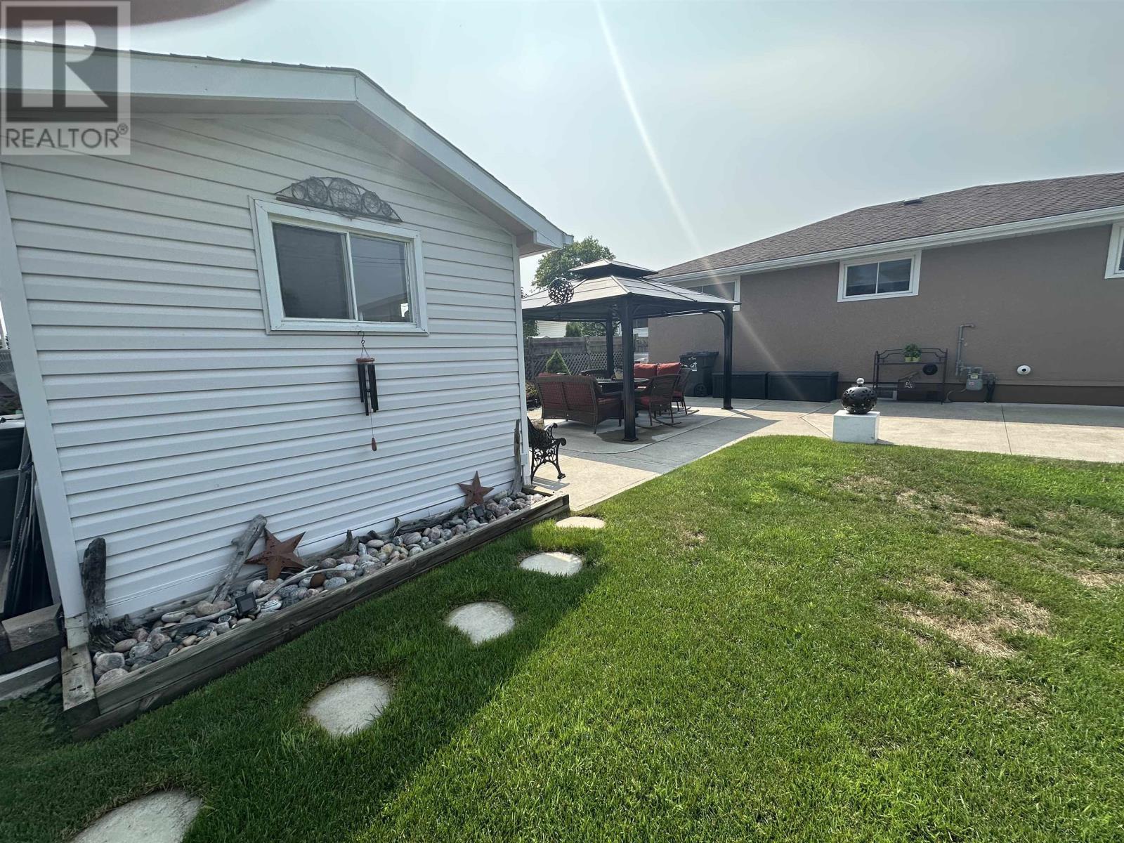 429 Cartier Ct, Thunder Bay, Ontario  P7E 6A9 - Photo 9 - TB253210