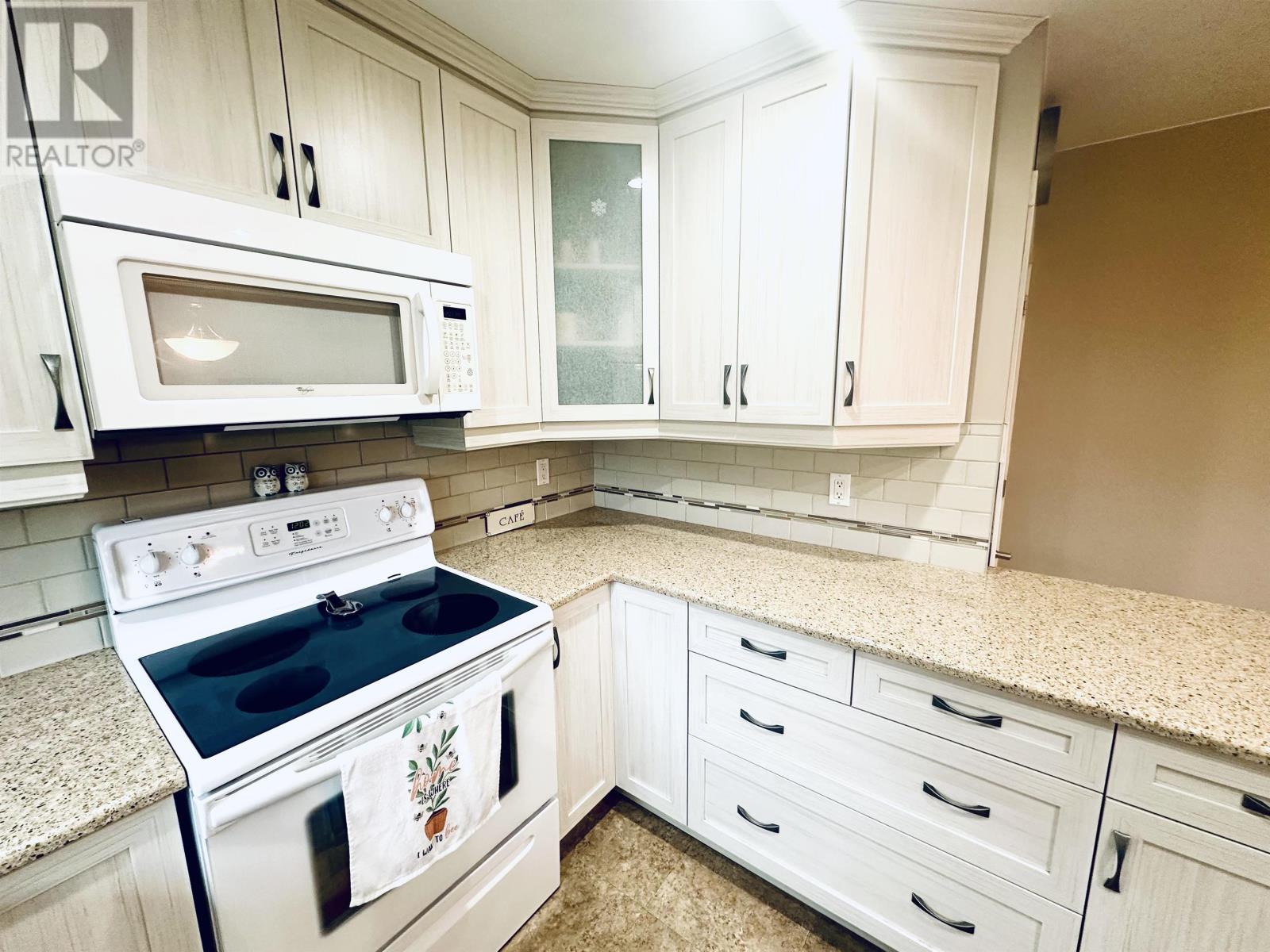 429 Cartier Ct, Thunder Bay, Ontario  P7E 6A9 - Photo 15 - TB253210