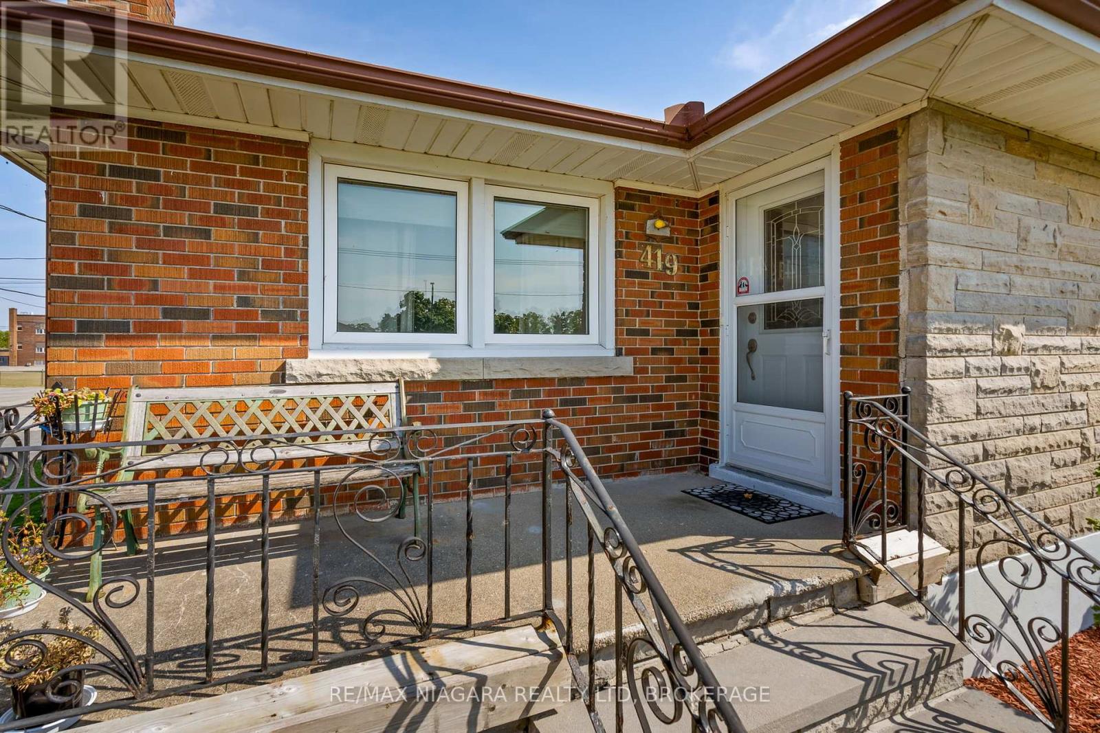 419 Steele Street, Port Colborne (Sugarloaf), Ontario  L3K 4Y1 - Photo 7 - X12461578