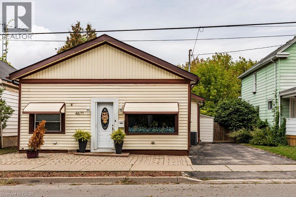 4671 Ferguson Street, Niagara Falls, Ontario  L2E 2Z3 - Photo 2 - 40778987