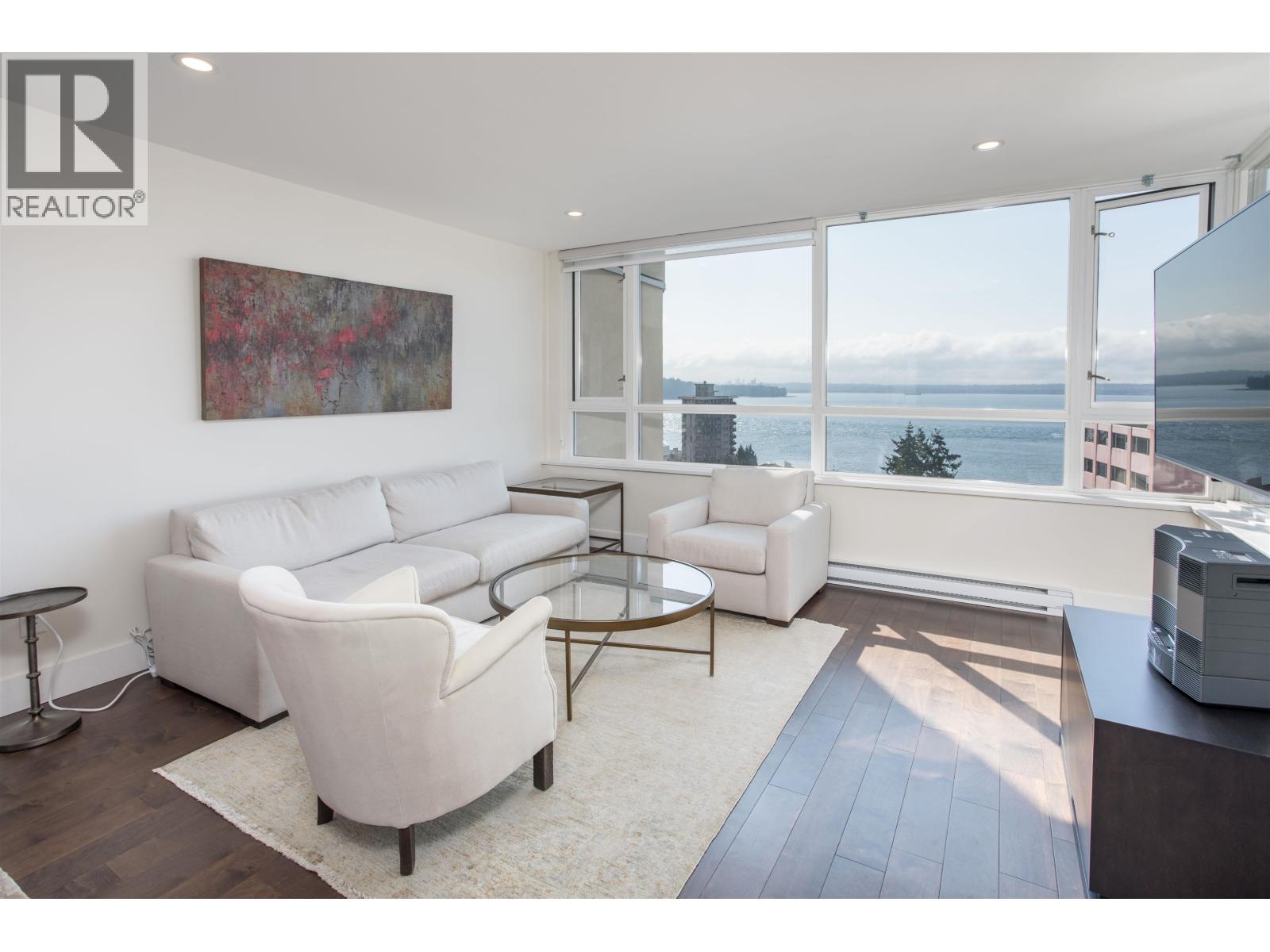 1302 2203 BELLEVUE AVENUE, West Vancouver, British Columbia