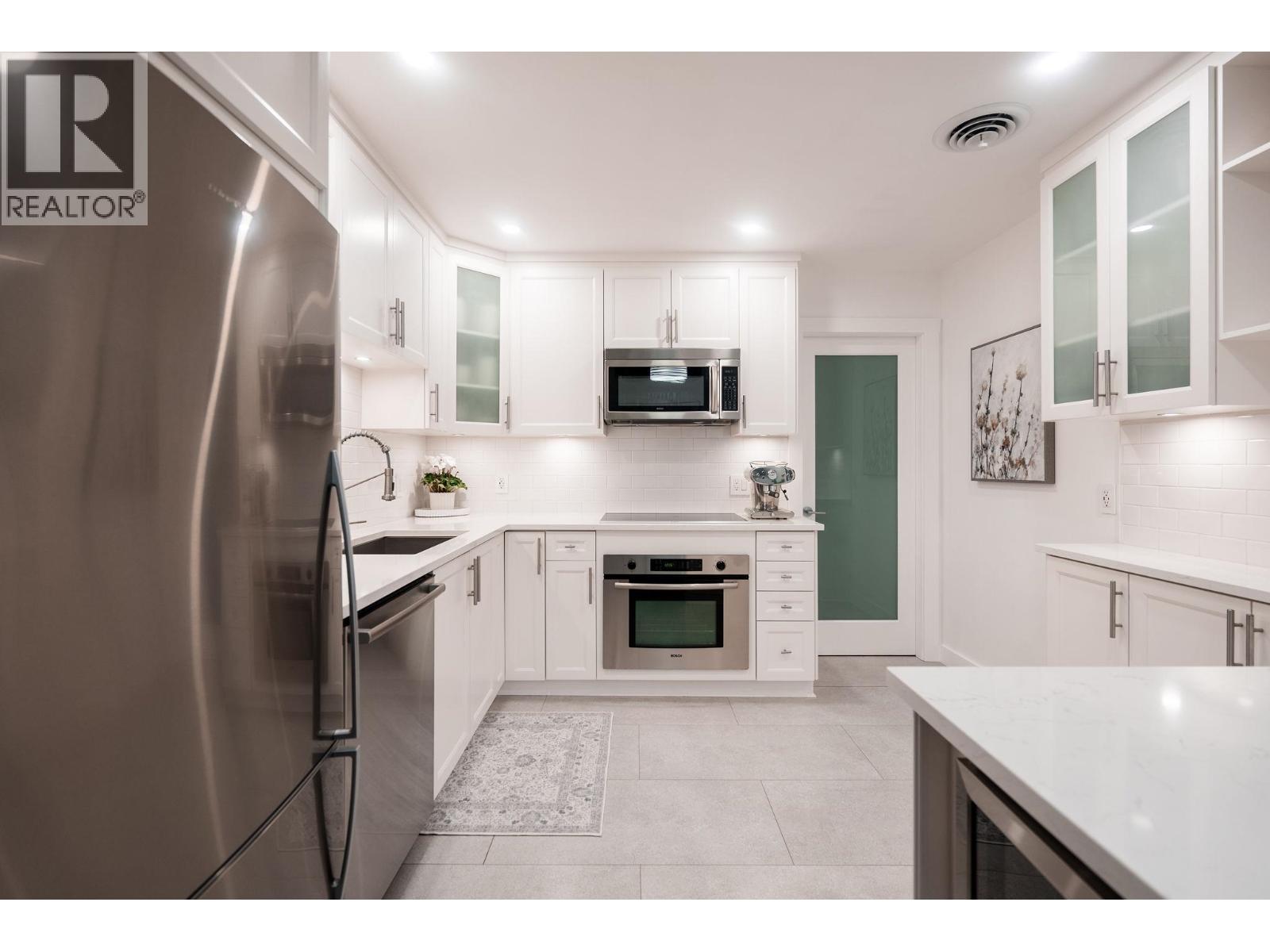 898 Hamilton Street, Vancouver, British Columbia  V6B 5W4 - Photo 27 - R3058165