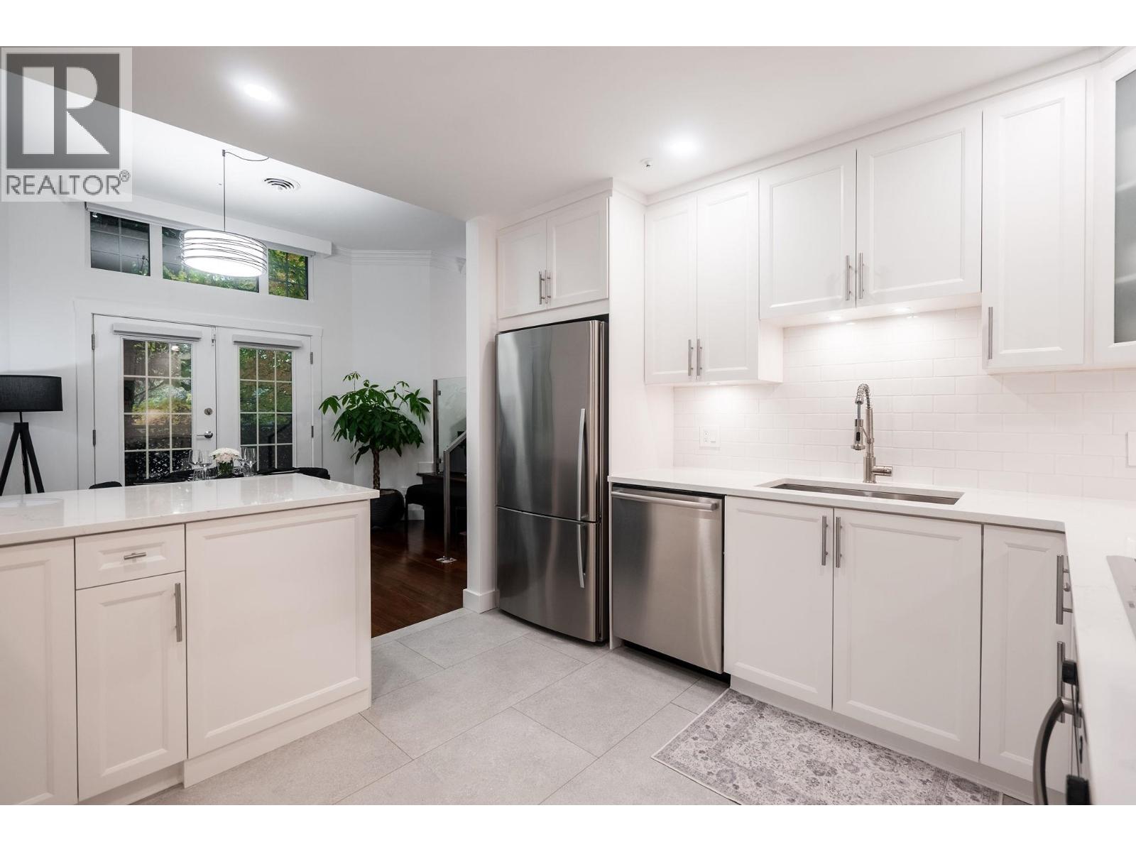 898 Hamilton Street, Vancouver, British Columbia  V6B 5W4 - Photo 31 - R3058165