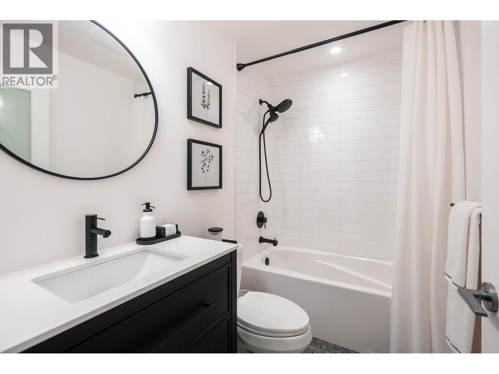 898 Hamilton Street, Vancouver, British Columbia  V6B 5W4 - Photo 37 - R3058165