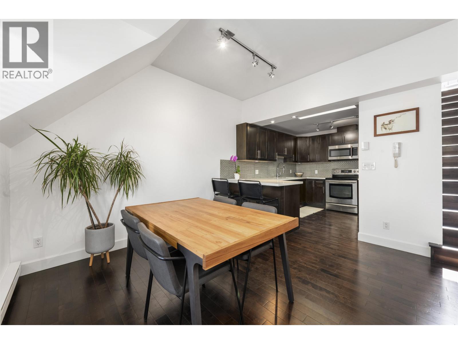 1858 W 1st Avenue, Vancouver, British Columbia  V6J 1G5 - Photo 10 - R3058174