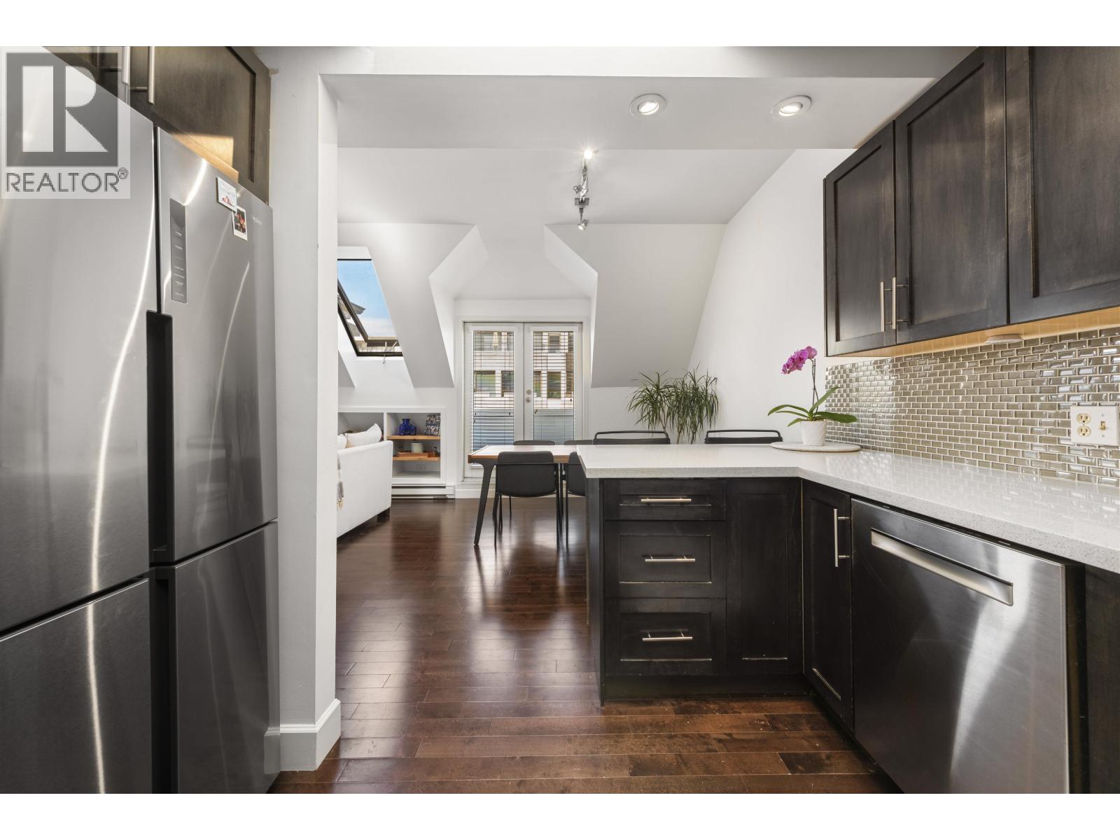 1858 W 1st Avenue, Vancouver, British Columbia  V6J 1G5 - Photo 8 - R3058174