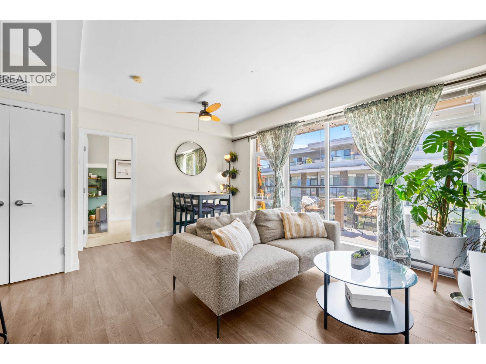 305 28 E Royal Avenue, New Westminster, British Columbia  V3L 0B7 - Photo 10 - R3058186