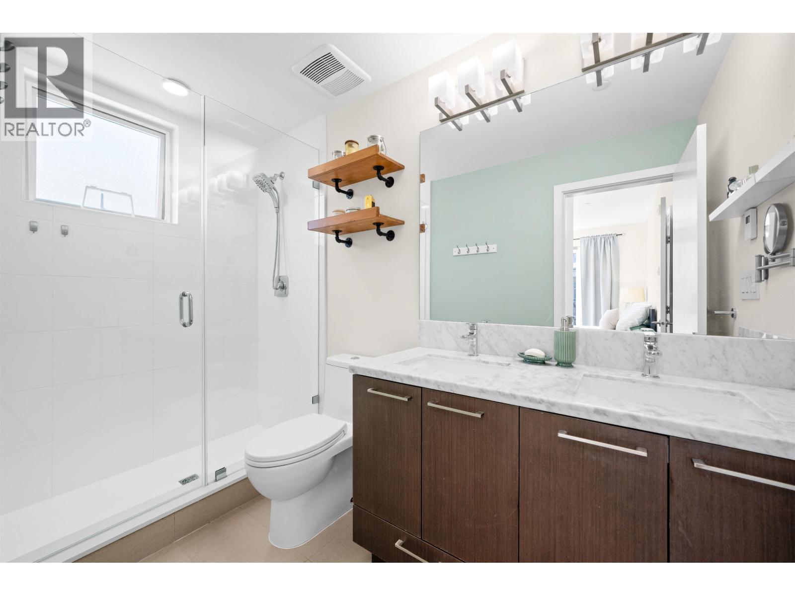 305 28 E Royal Avenue, New Westminster, British Columbia  V3L 0B7 - Photo 19 - R3058186