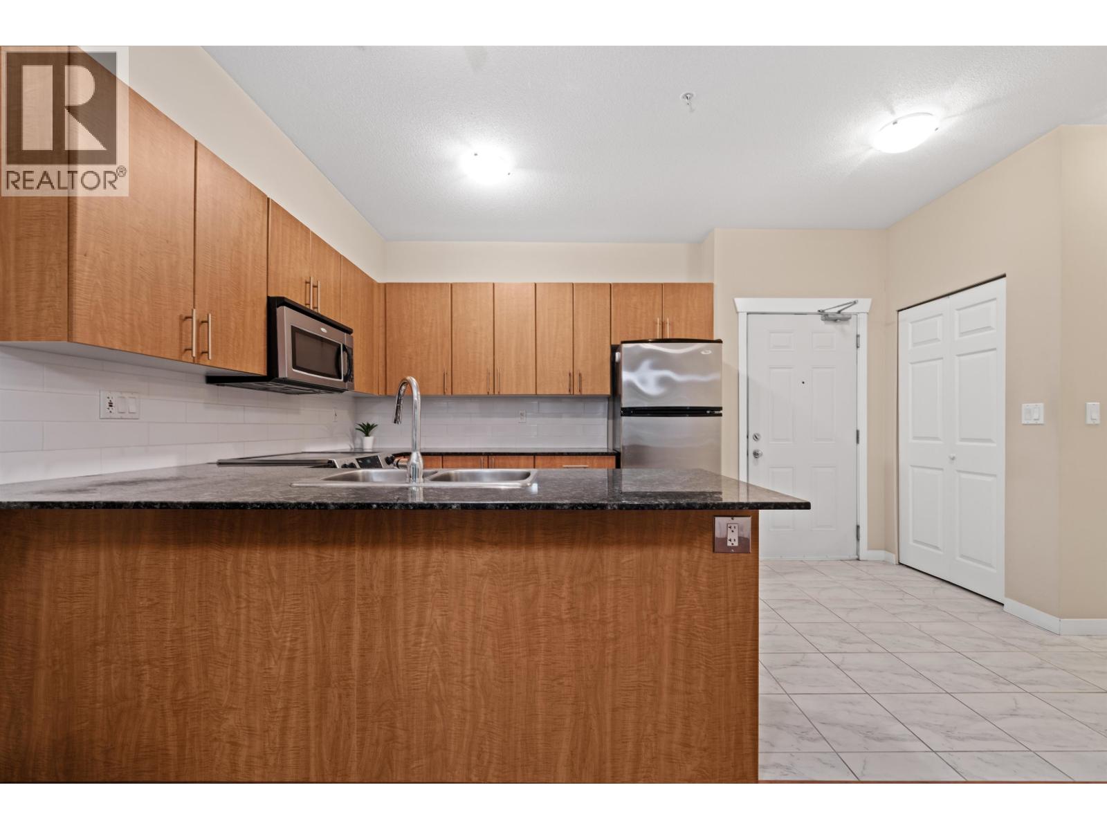 204 2488 Kelly Avenue, Port Coquitlam, British Columbia  V3C 1Y4 - Photo 16 - R3058188