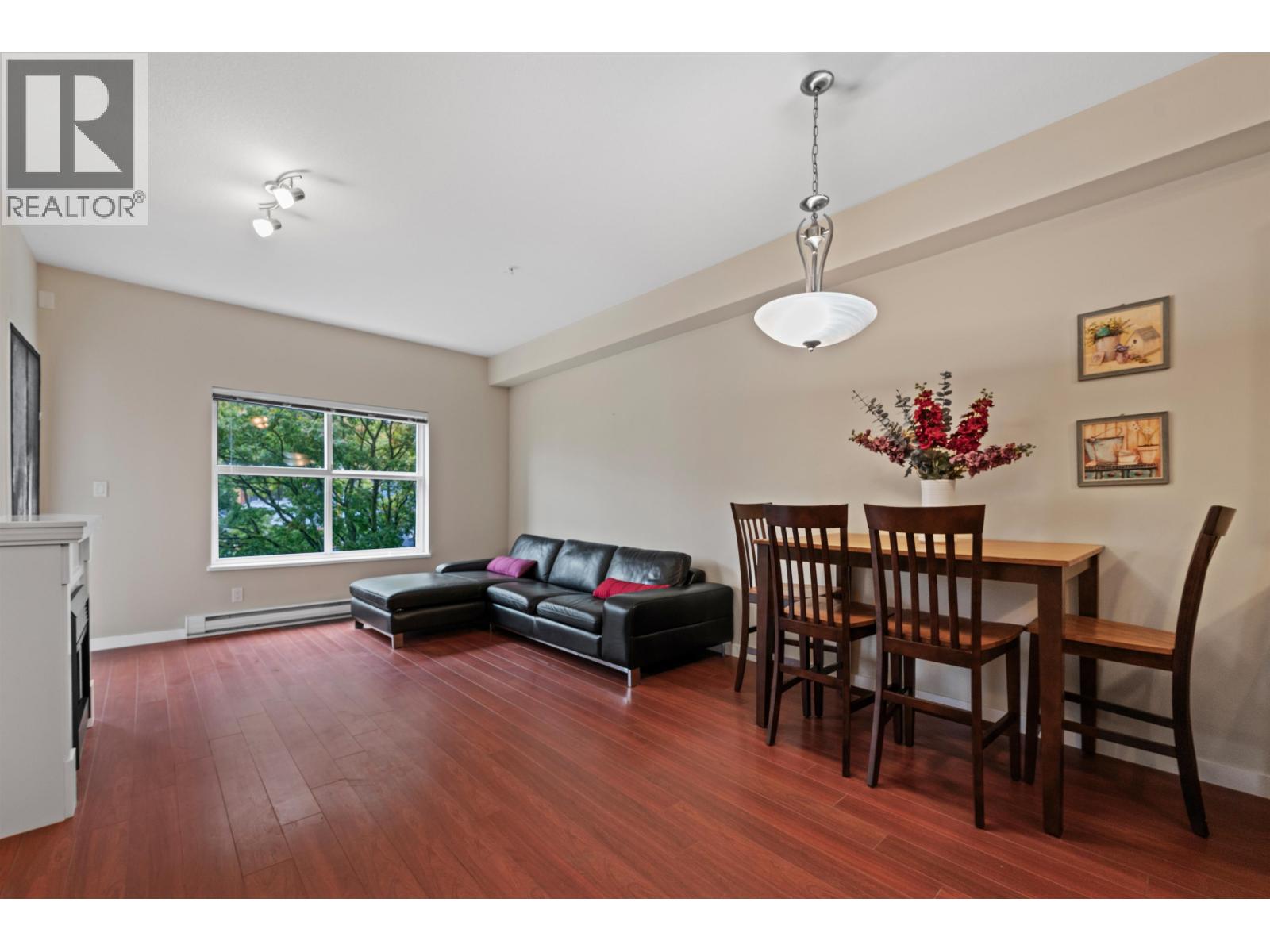 204 2488 Kelly Avenue, Port Coquitlam, British Columbia  V3C 1Y4 - Photo 3 - R3058188