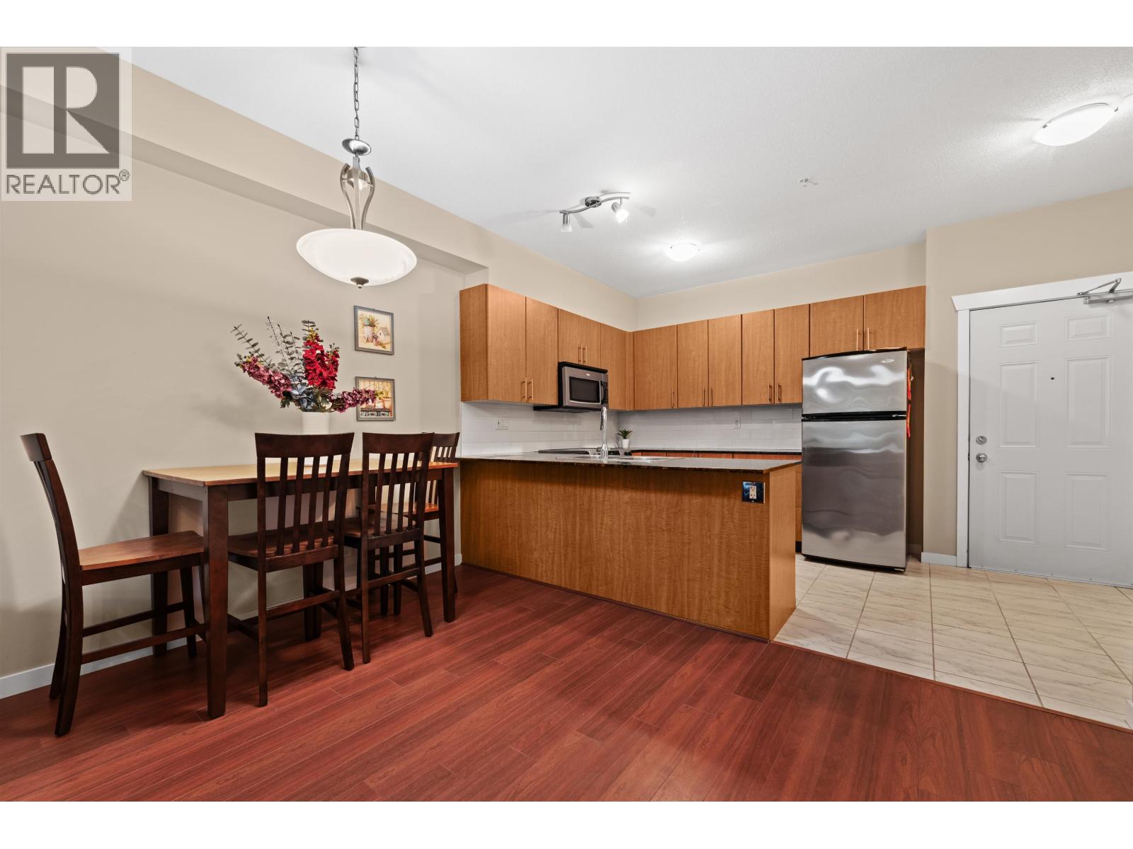 204 2488 Kelly Avenue, Port Coquitlam, British Columbia  V3C 1Y4 - Photo 9 - R3058188
