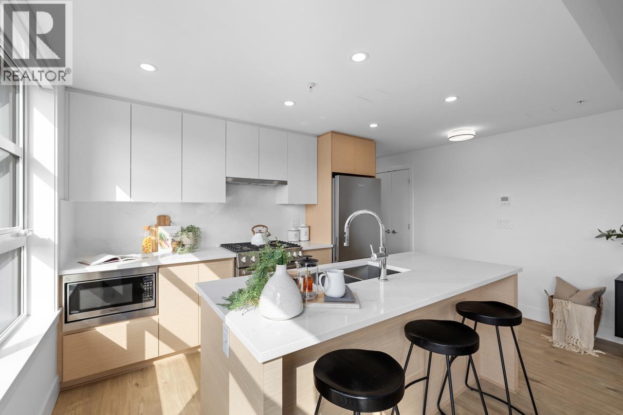 406 4788 Hastings Street, Burnaby, British Columbia  V5C 0P4 - Photo 10 - R3058205