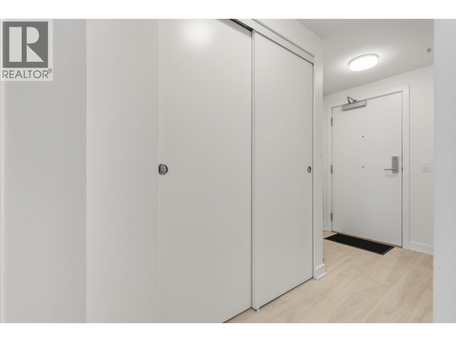 602 1401 Hunter Street, North Vancouver, British Columbia  V7J 0E2 - Photo 12 - R3058207