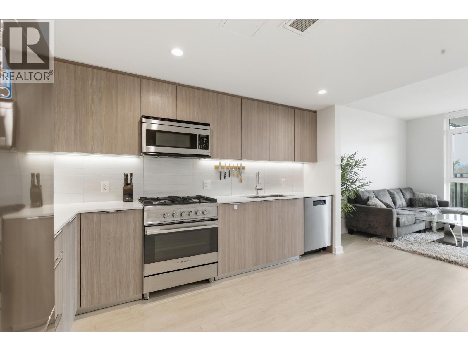 602 1401 Hunter Street, North Vancouver, British Columbia  V7J 0E2 - Photo 6 - R3058207