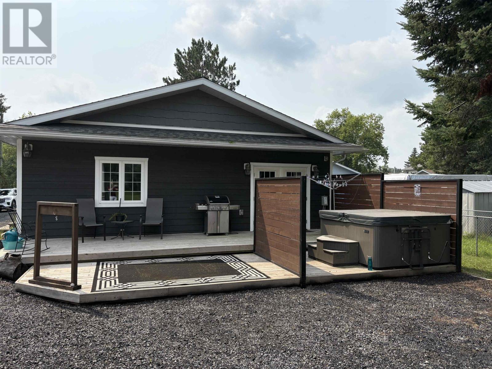 1702 Sunset Dr, Fort Frances, Ontario  P9A 2V1 - Photo 37 - TB253215