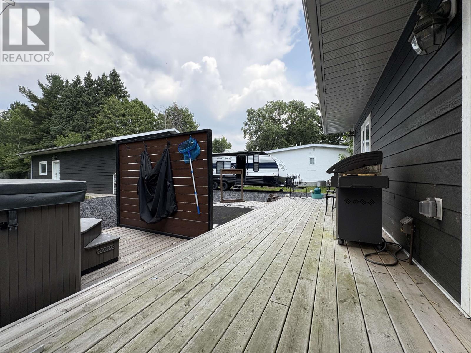 1702 Sunset Dr, Fort Frances, Ontario  P9A 2V1 - Photo 39 - TB253215