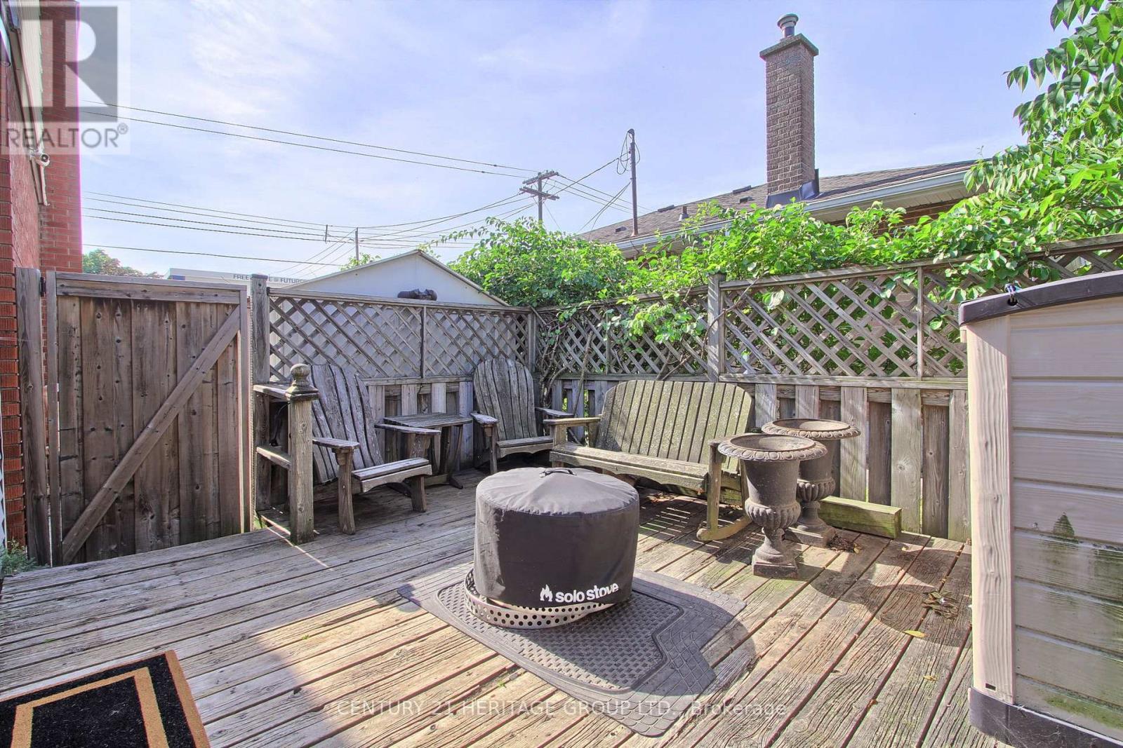 396 East 16th Street, Hamilton, Ontario  L9A 4K5 - Photo 36 - X12461477