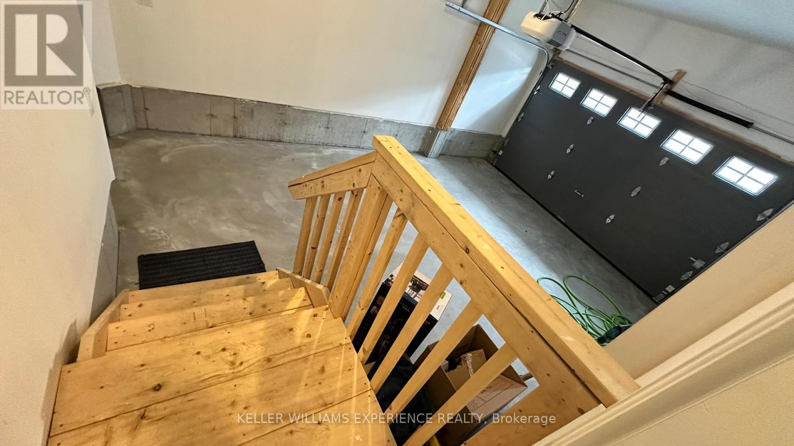 167 Rosie Street, Blue Mountains, Ontario  N0H 1J0 - Photo 19 - X12461480