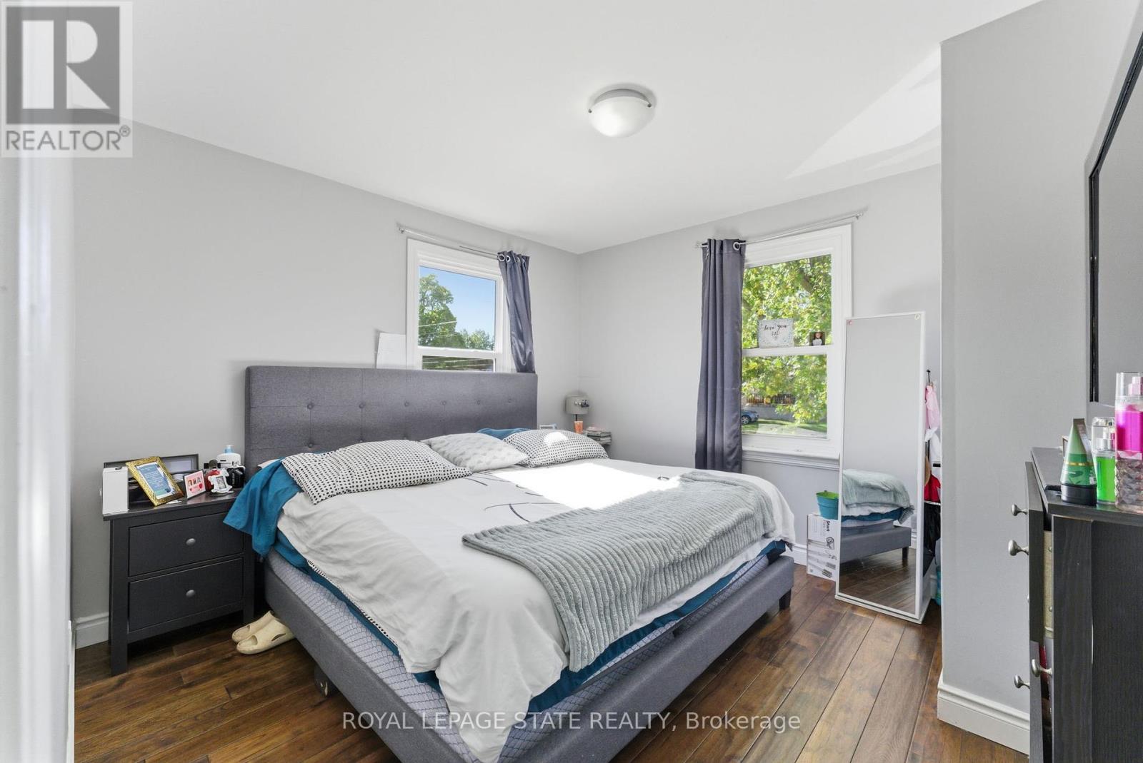 1 - 425 Upper Gage Avenue, Hamilton, Ontario  L8V 4H8 - Photo 16 - X12461500